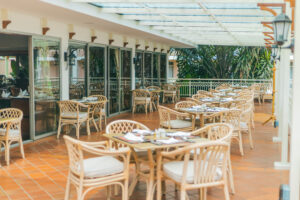 Restaurant - Kiyaga Terrace